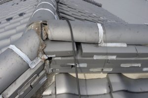 屋根修理　トラブル
